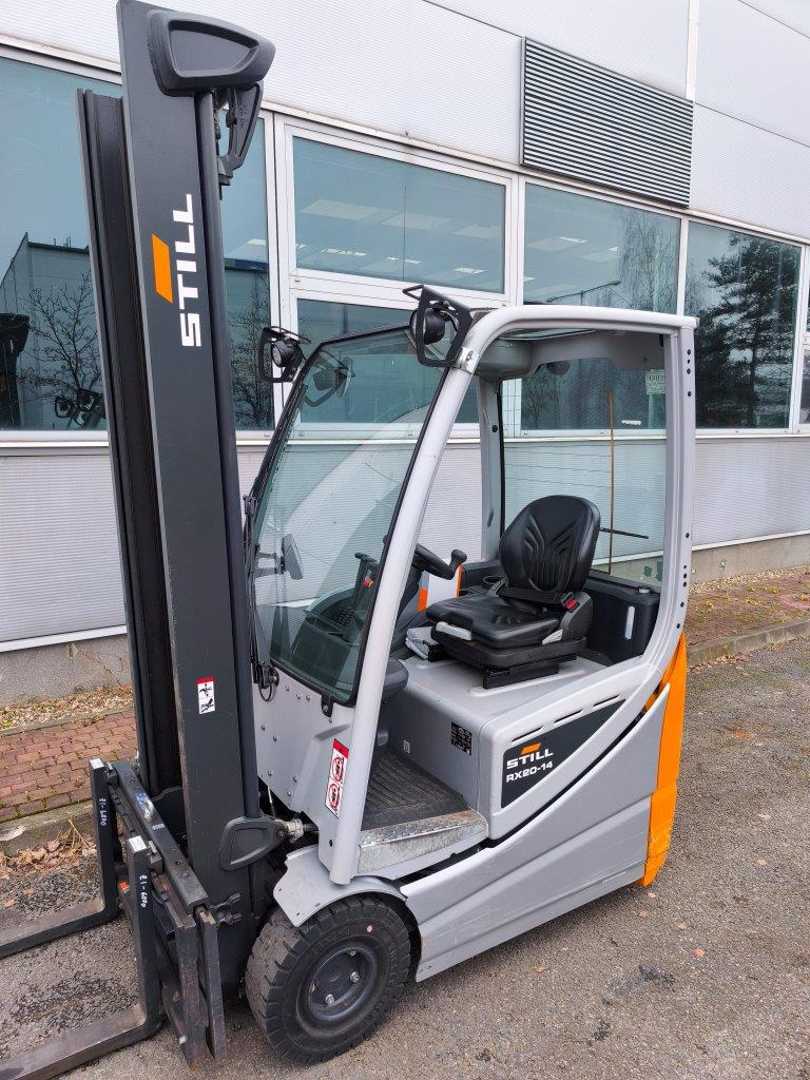 Used Forklift STILL RX20-14 3 ratų šakinis krautuvas (Image 4) Used Forklift STILL RX20-14 3 ratų šakinis krautuvas (Image 4)
