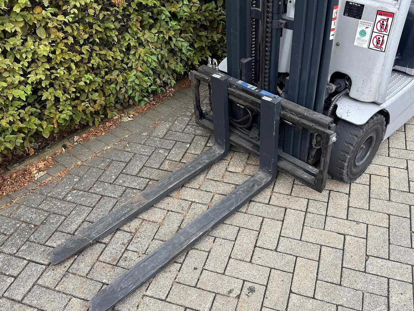 Used Forklift STILL RX 20 - 16 3 ratų šakinis krautuvas (Image 3)