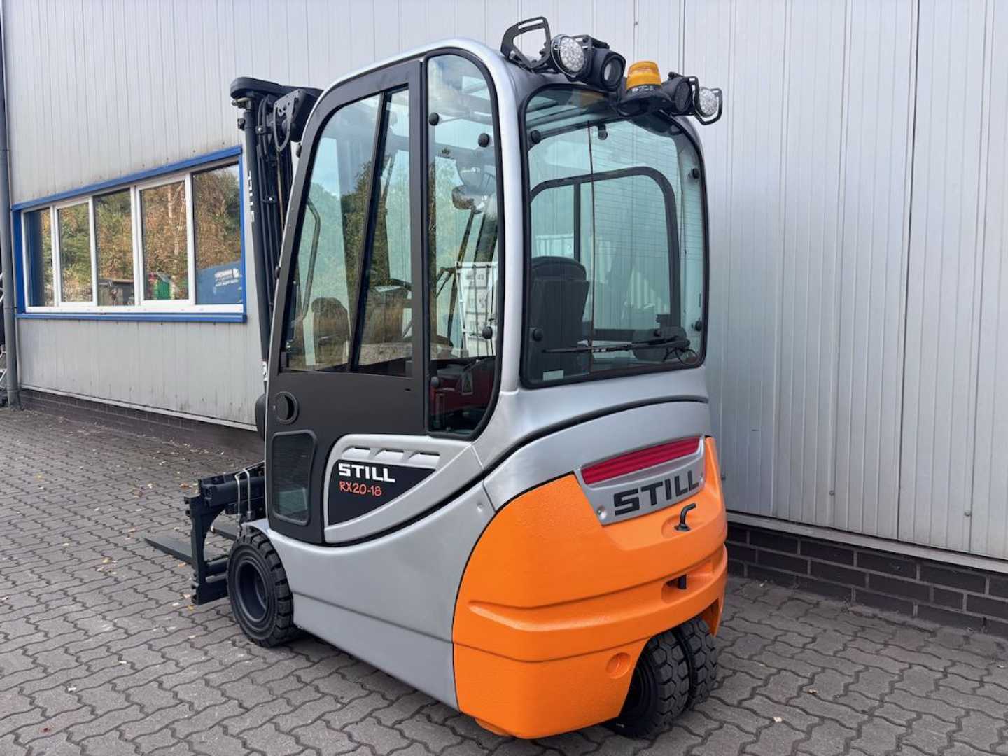 Used Forklift STILL RX20-18 | Batterie 87% 3 ratų šakinis krautuvas (Image 5) Used Forklift STILL RX20-18 | Batterie 87% 3 ratų šakinis krautuvas (Image 5)