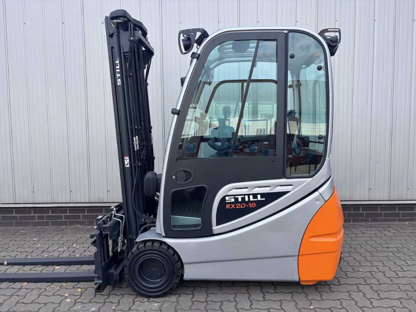Used Forklift STILL RX20-18 | Batterie 87% 3 ratų šakinis krautuvas (Image 6) Used Forklift STILL RX20-18 | Batterie 87% 3 ratų šakinis krautuvas (Image 6)