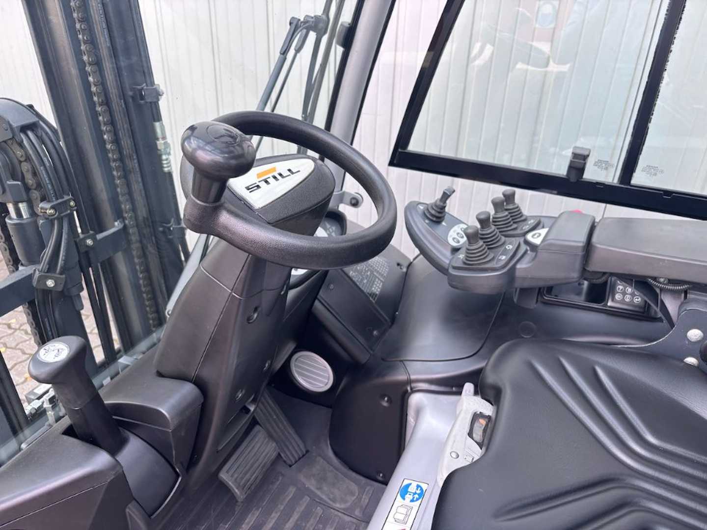 Used Forklift STILL RX20-18 | Batterie 87% 3 ratų šakinis krautuvas (Image 10) Used Forklift STILL RX20-18 | Batterie 87% 3 ratų šakinis krautuvas (Image 10)