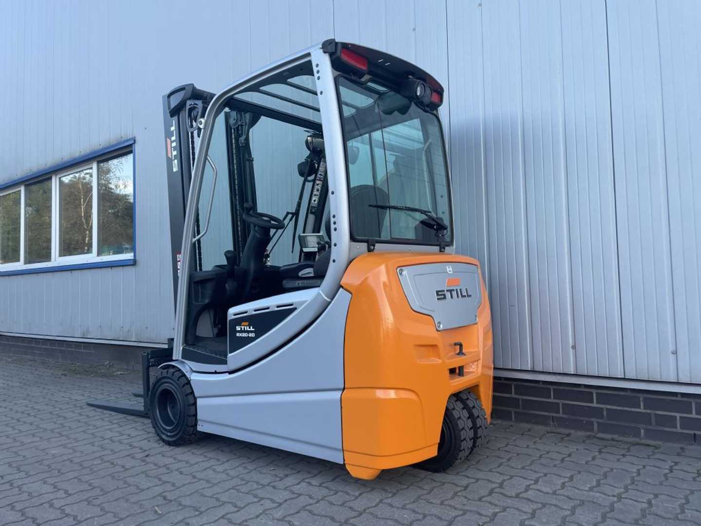 Used Forklift STILL RX20-20L | Batterie 80% 3 ratų šakinis krautuvas (Image 5) Used Forklift STILL RX20-20L | Batterie 80% 3 ratų šakinis krautuvas (Image 5)