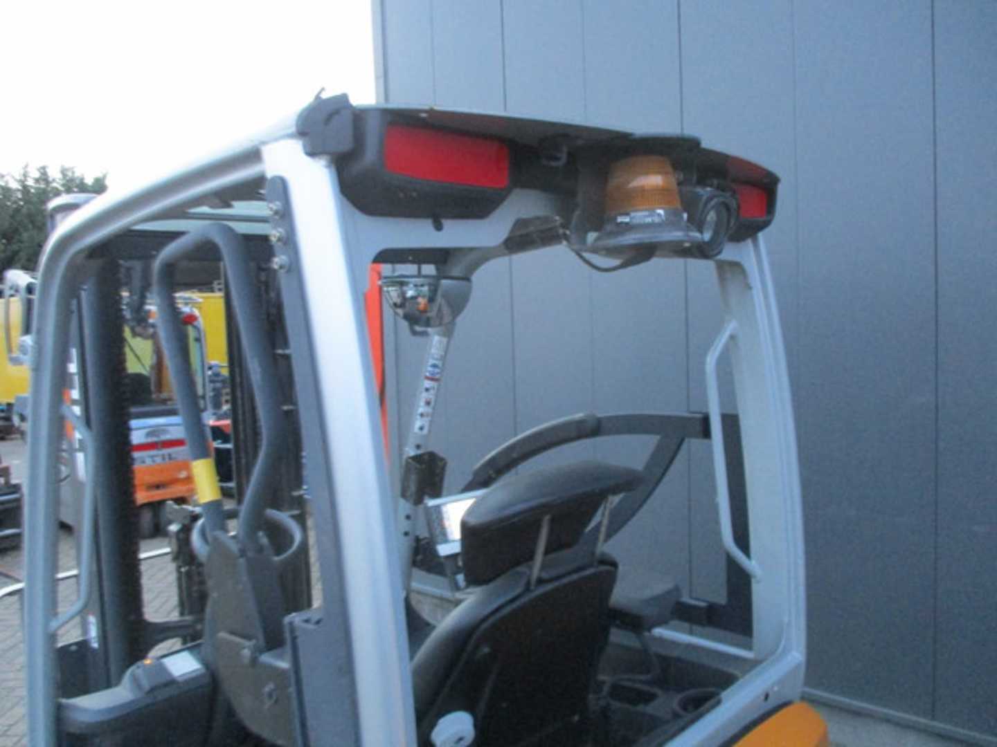 Used Forklift STILL RX20-16 3 ratų šakinis krautuvas (Image 7) Used Forklift STILL RX20-16 3 ratų šakinis krautuvas (Image 7)