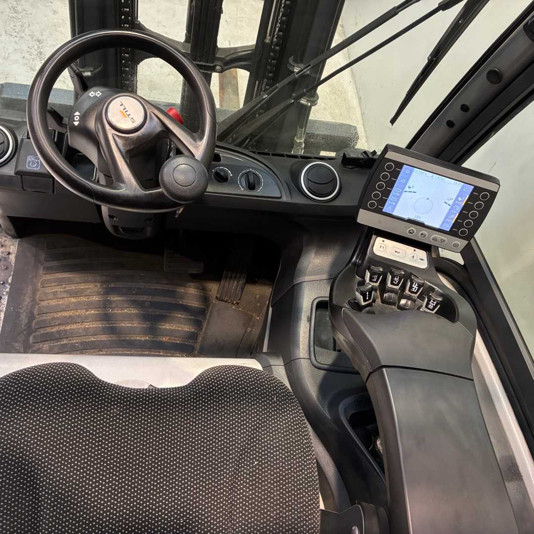 Used Forklift STILL RX20-20L 3 ratų šakinis krautuvas (Image 3) Used Forklift STILL RX20-20L 3 ratų šakinis krautuvas (Image 3)