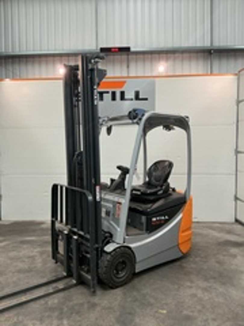 Used Forklift STILL RX-50-15 3 ratų šakinis krautuvas (Image 1) Used Forklift STILL RX-50-15 3 ratų šakinis krautuvas (Image 1)