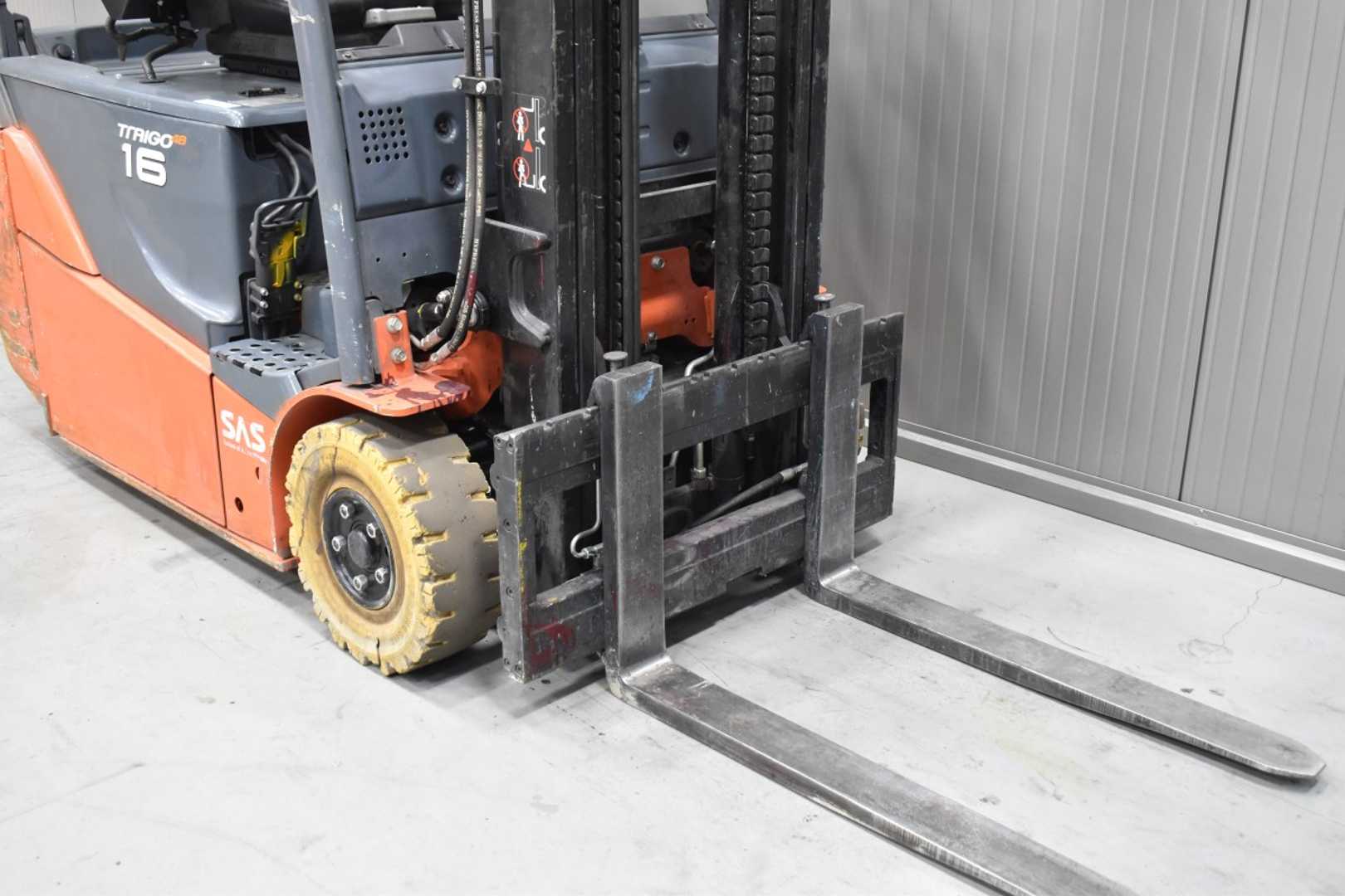 Used Forklift Toyota 8FBET16 /58014/ 3 ratų šakinis krautuvas (Image 6) Used Forklift Toyota 8FBET16 /58014/ 3 ratų šakinis krautuvas (Image 6)