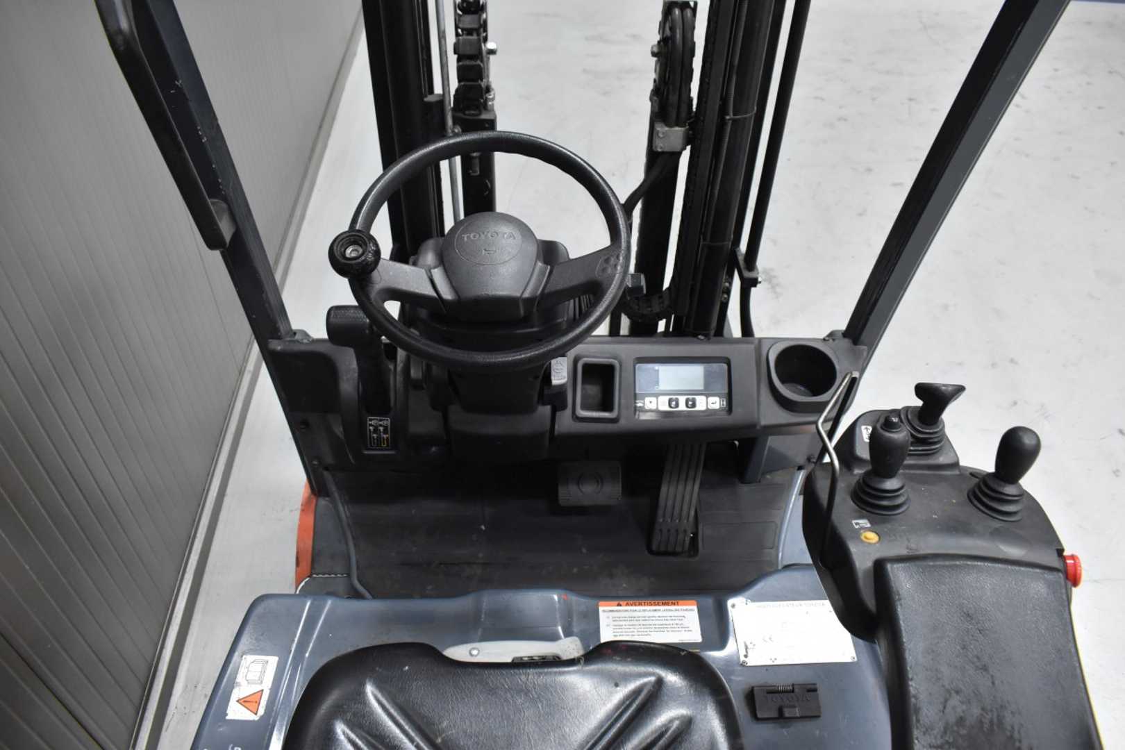 Used Forklift Toyota 8FBET16 /58014/ 3 ratų šakinis krautuvas (Image 7) Used Forklift Toyota 8FBET16 /58014/ 3 ratų šakinis krautuvas (Image 7)