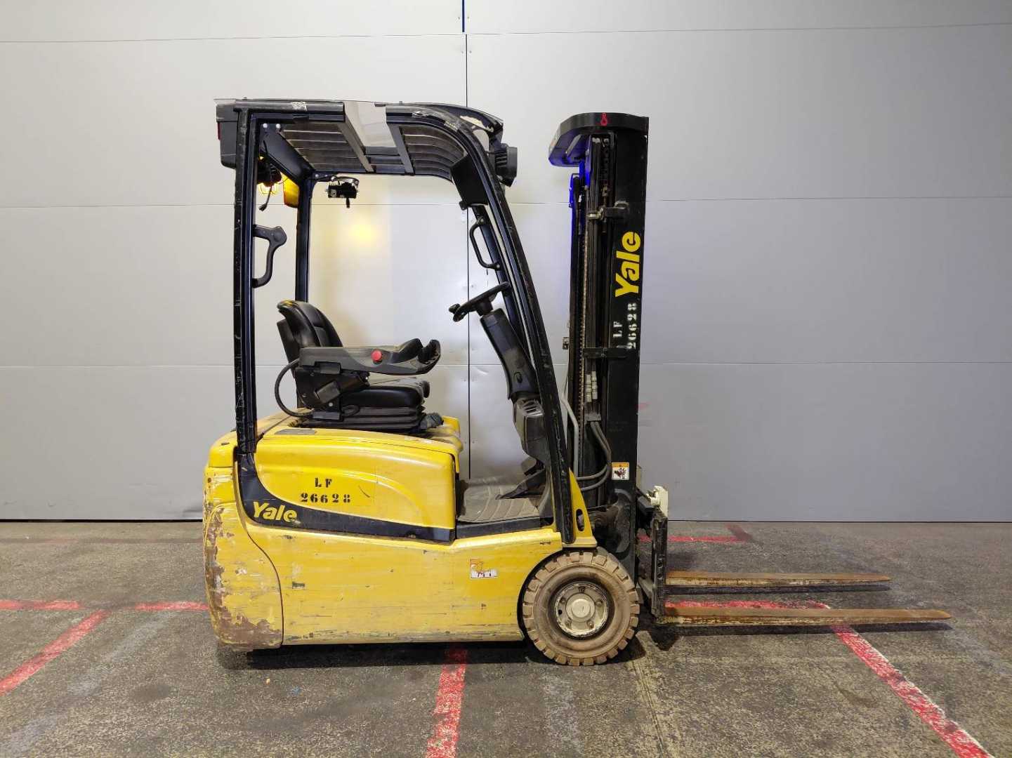 Used Forklift Yale ERP16VT SWB 3 ratų šakinis krautuvas (Image 16)