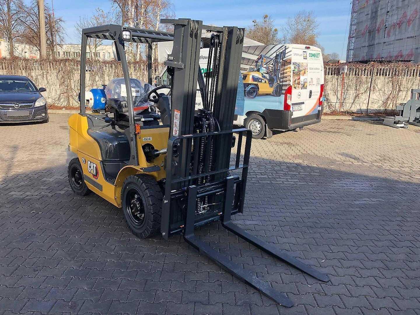 Used Forklift Caterpillar CAT GP25N 4 ratų šakinis krautuvas (Image 5) Used Forklift Caterpillar CAT GP25N 4 ratų šakinis krautuvas (Image 5)