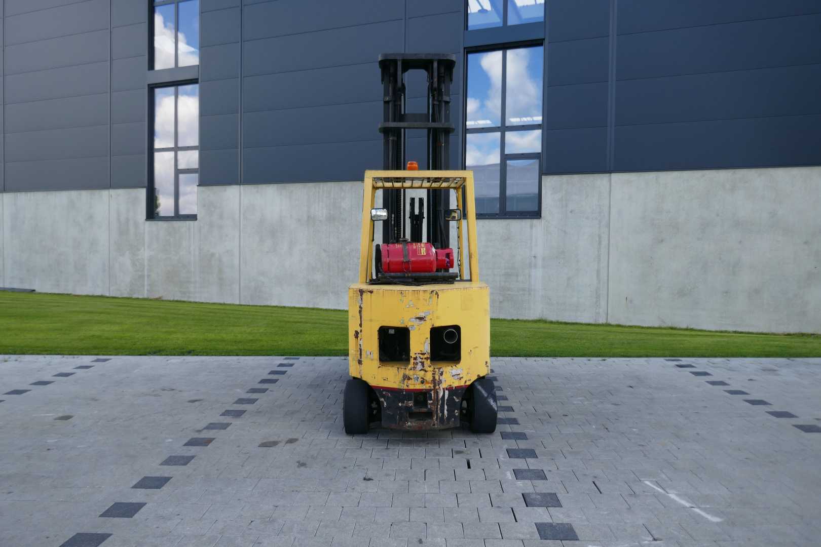 Used Forklift Hyster S5.50 XMS 4 ratų šakinis krautuvas (Image 4) Used Forklift Hyster S5.50 XMS 4 ratų šakinis krautuvas (Image 4)