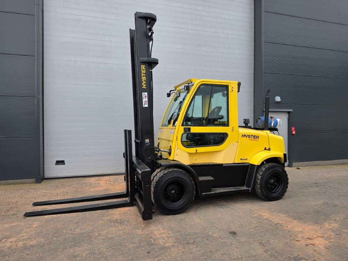 Used Forklift Hyster H7.0FT 4 ratų šakinis krautuvas (Image 1) Used Forklift Hyster H7.0FT 4 ratų šakinis krautuvas (Image 1)