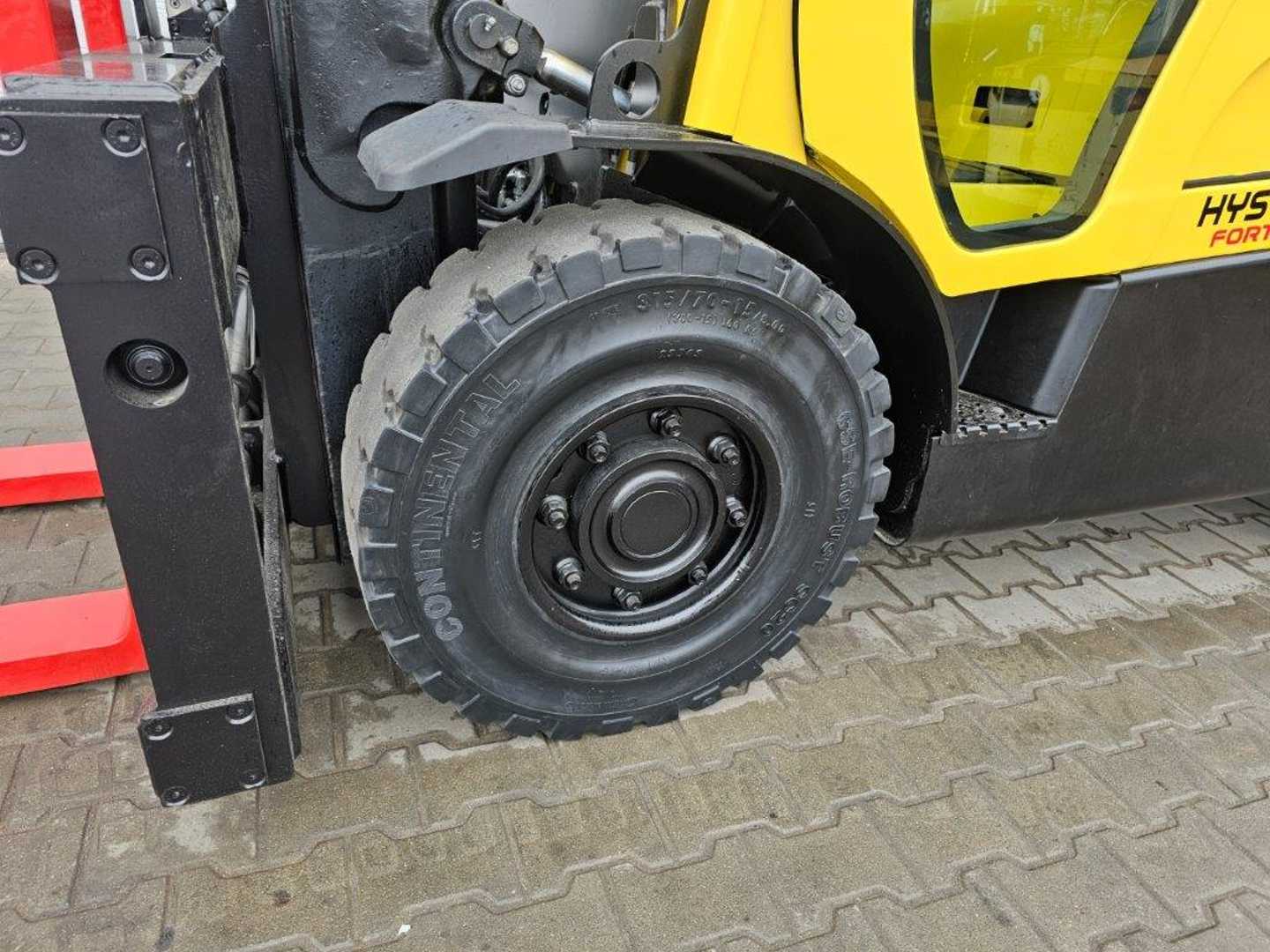 Used Forklift Hyster H5.5FT 4 ratų šakinis krautuvas (Image 7) Used Forklift Hyster H5.5FT 4 ratų šakinis krautuvas (Image 7)