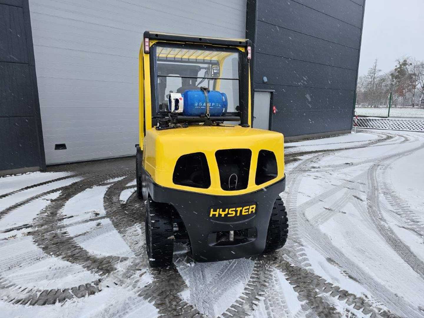 Used Forklift Hyster H4.5FT6 - TRIPLEX 4 ratų šakinis krautuvas (Image 3) Used Forklift Hyster H4.5FT6 - TRIPLEX 4 ratų šakinis krautuvas (Image 3)