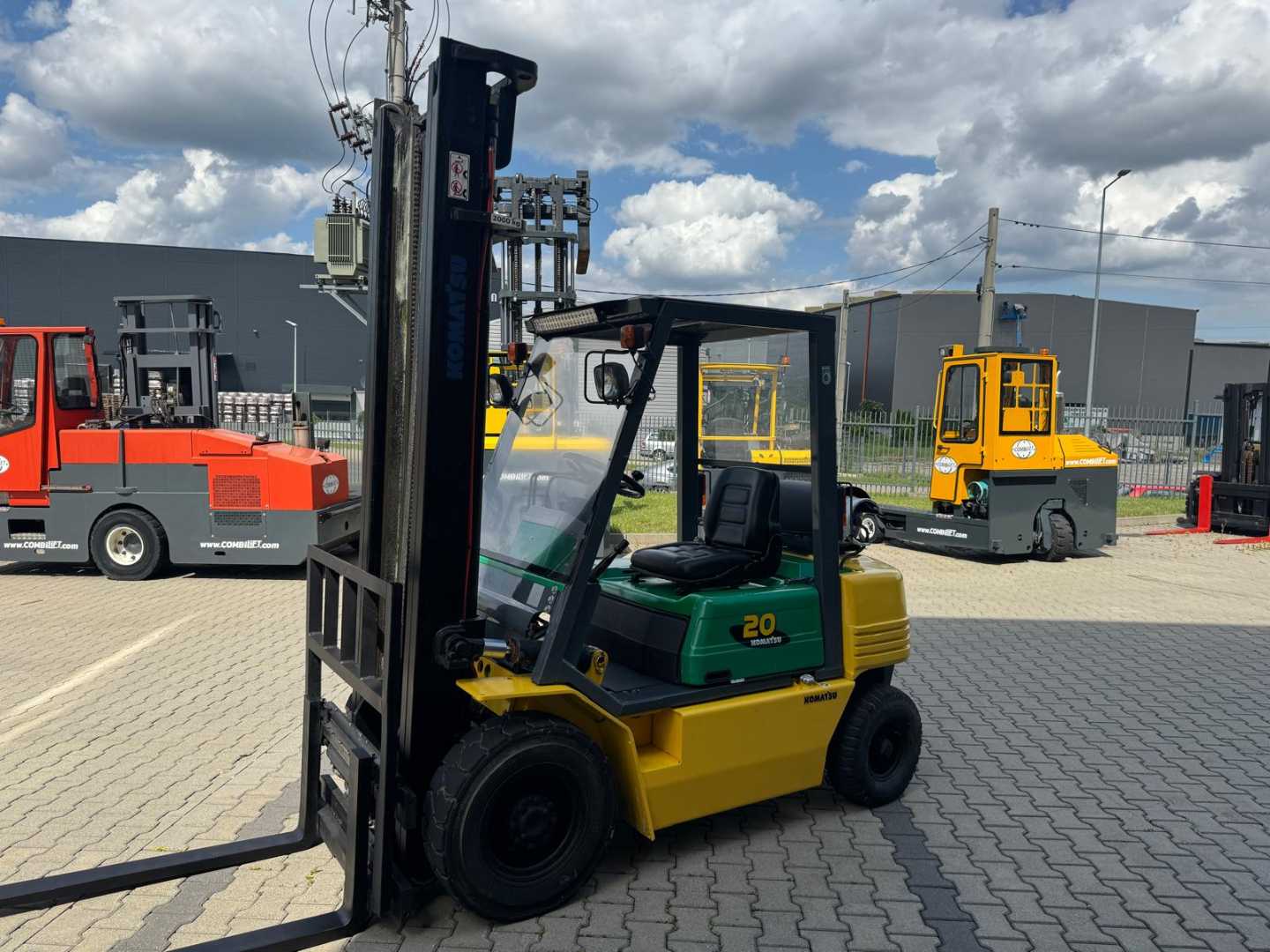 Used Forklift Komatsu FG20 // LPG // Good condition 4 ratų šakinis krautuvas (Image 8) Used Forklift Komatsu FG20 // LPG // Good condition 4 ratų šakinis krautuvas (Image 8)