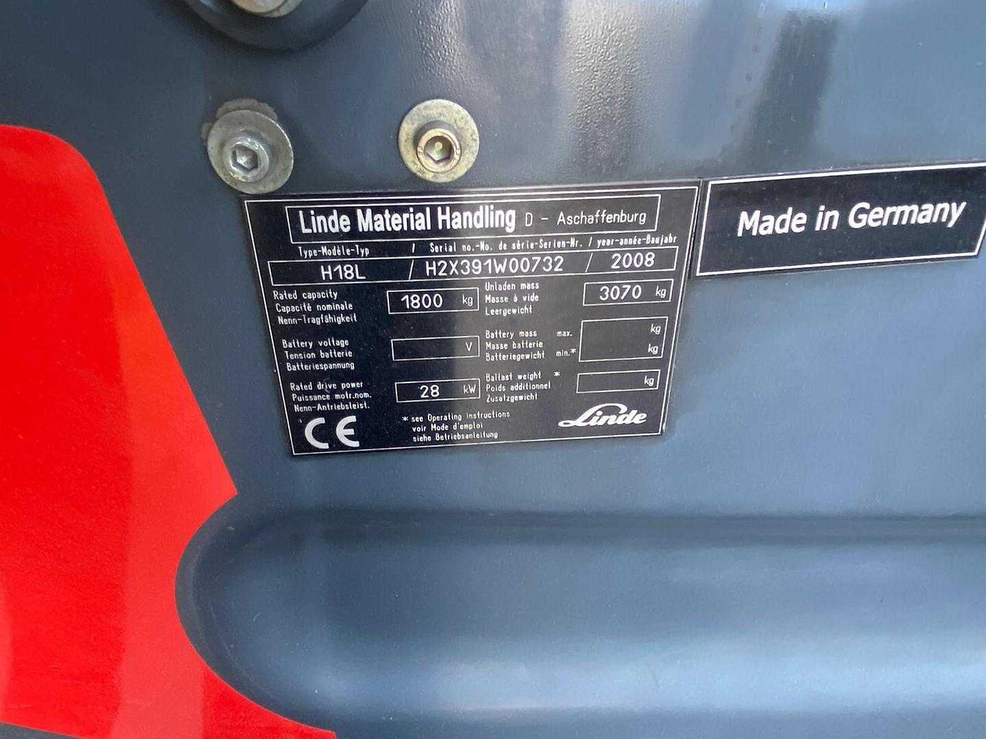 Used Forklift Linde H18T 4 ratų šakinis krautuvas (Image 8) Used Forklift Linde H18T 4 ratų šakinis krautuvas (Image 8)