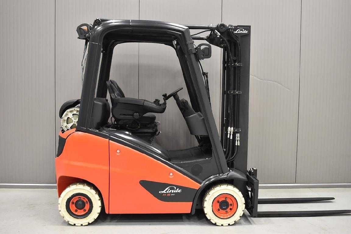 Used Forklift Linde H 16 T-01, Bj. 2015 4 ratų šakinis krautuvas (Image 2) Used Forklift Linde H 16 T-01, Bj. 2015 4 ratų šakinis krautuvas (Image 2)