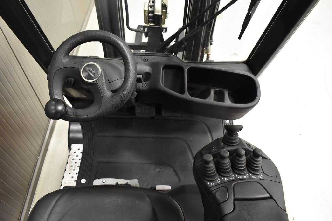 Used Forklift Linde H 16 T-01, Bj. 2015 4 ratų šakinis krautuvas (Image 6) Used Forklift Linde H 16 T-01, Bj. 2015 4 ratų šakinis krautuvas (Image 6)