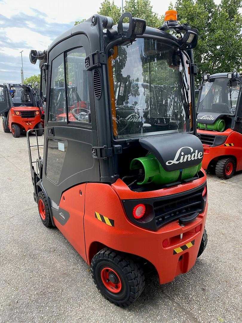 Used Forklift Linde H16T 4 ratų šakinis krautuvas (Image 2) Used Forklift Linde H16T 4 ratų šakinis krautuvas (Image 2)