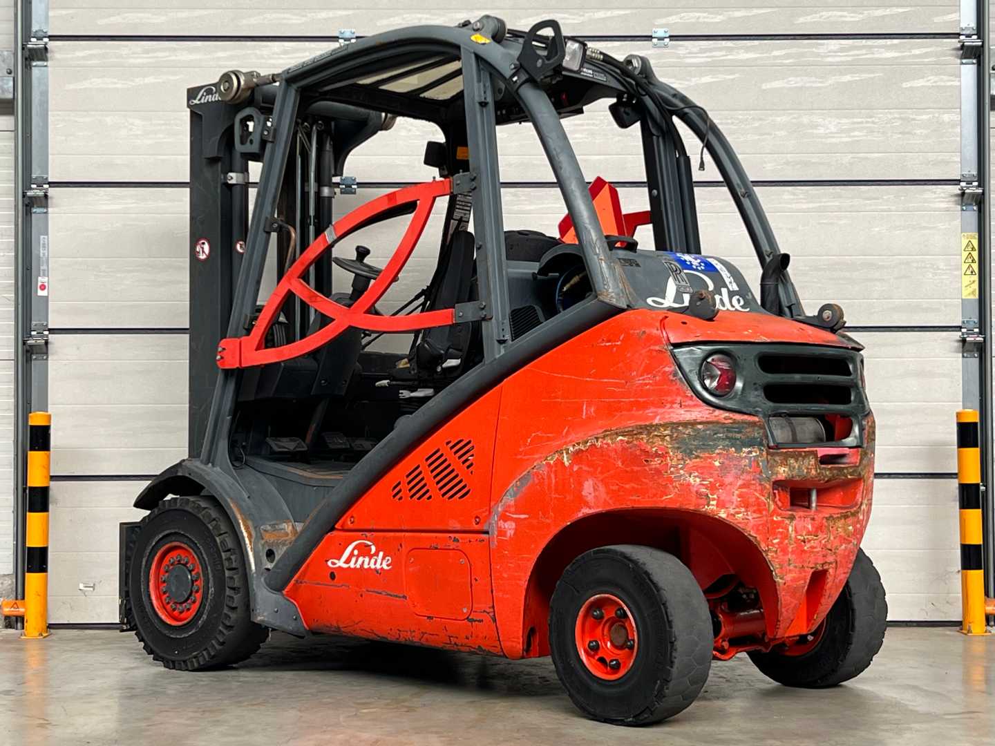 Used Forklift Linde H25T 4 ratų šakinis krautuvas (Image 2)