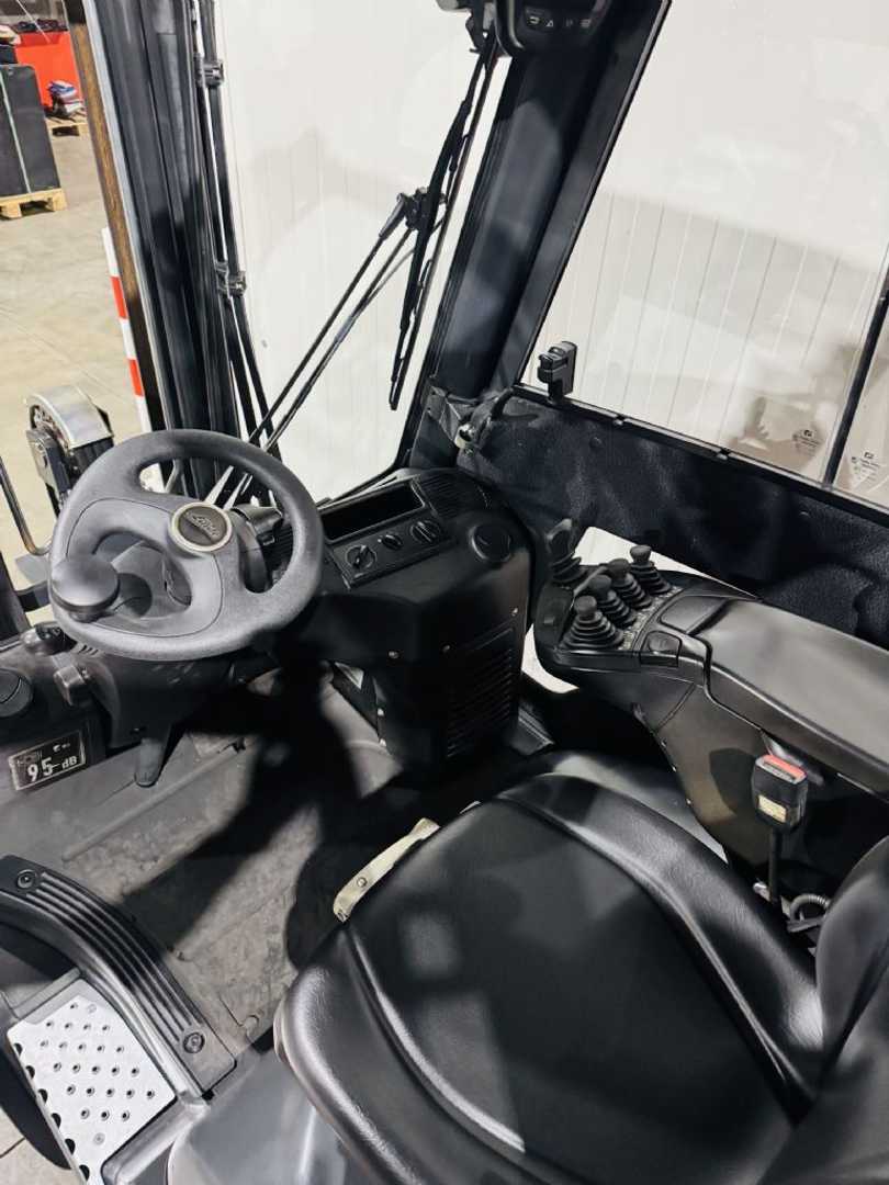 Used Forklift Linde H 20 T-01 EVO Triplex Kabine 4 ratų šakinis krautuvas (Image 5)