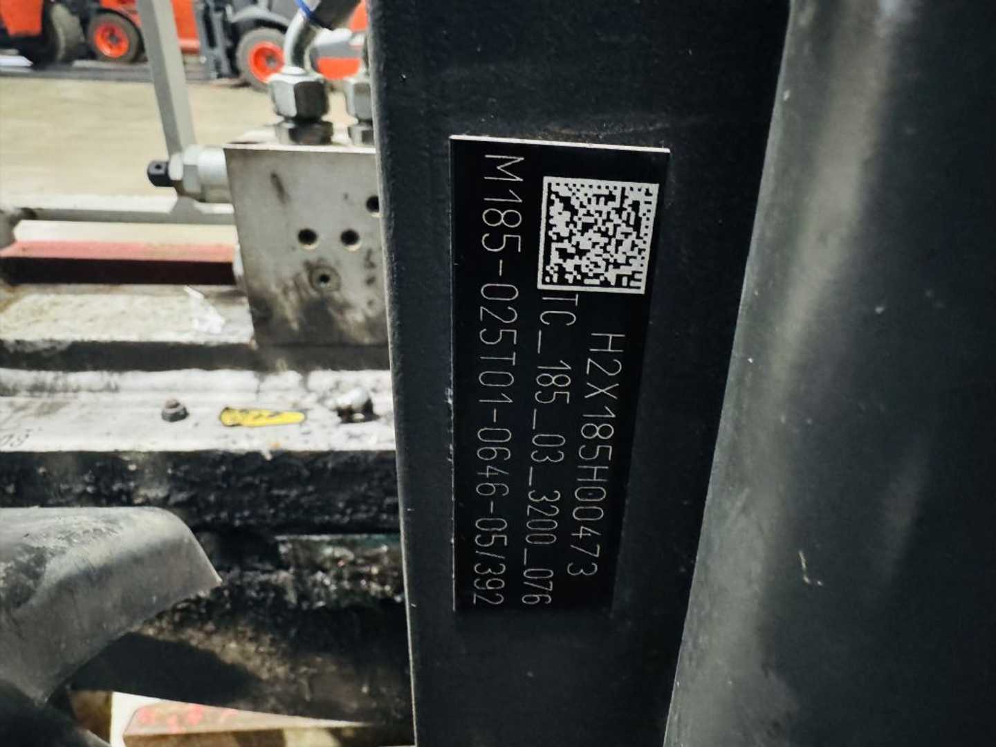 Used Forklift Linde H 25 T-02 EVO Triplex Kabine STVO ZVG 4 ratų šakinis krautuvas (Image 7) Used Forklift Linde H 25 T-02 EVO Triplex Kabine STVO ZVG 4 ratų šakinis krautuvas (Image 7)