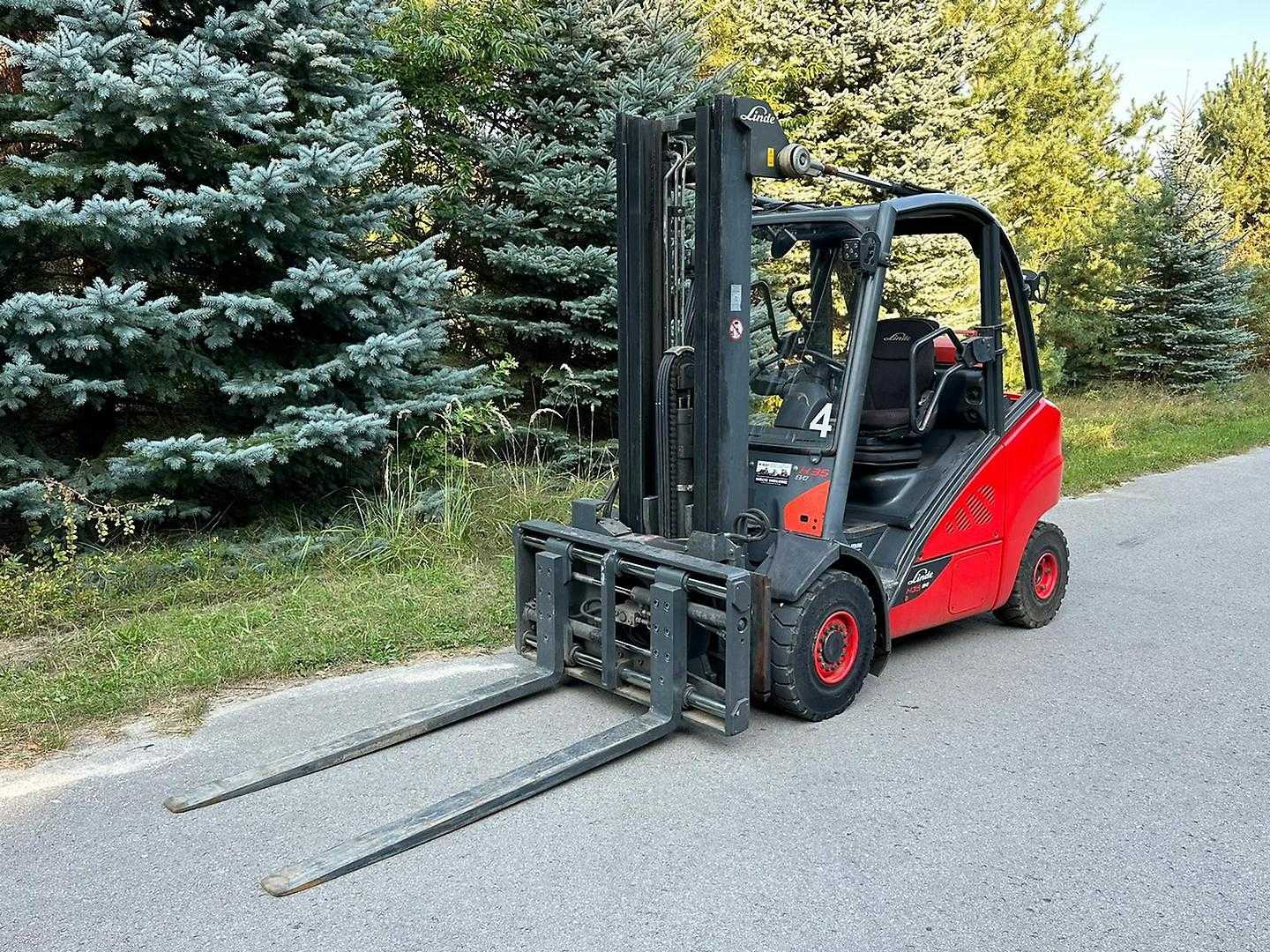 Used Forklift Linde H35T 4 ratų šakinis krautuvas (Image 3) Used Forklift Linde H35T 4 ratų šakinis krautuvas (Image 3)