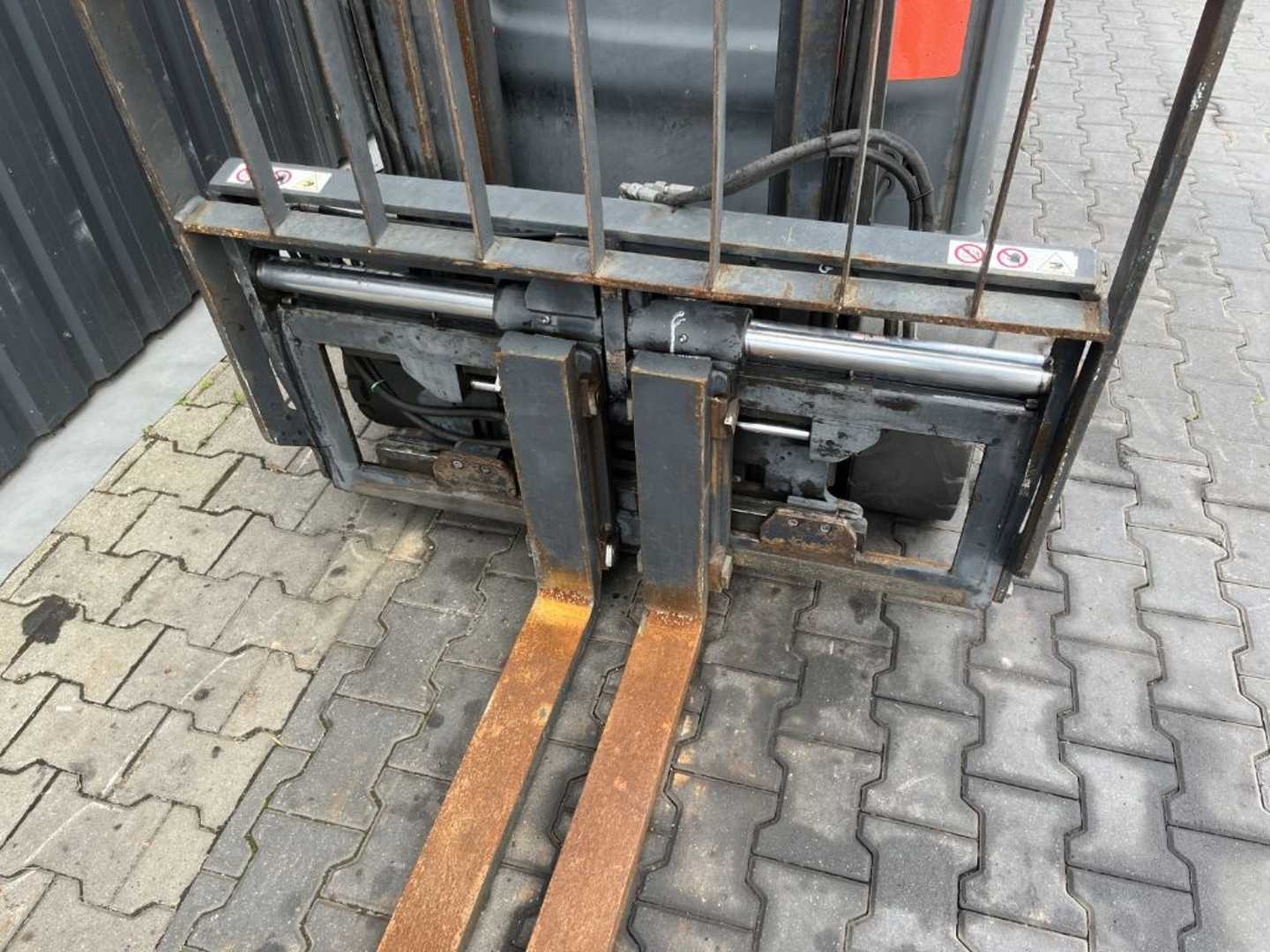 Used Forklift Linde H18T-01 4 ratų šakinis krautuvas (Image 9)
