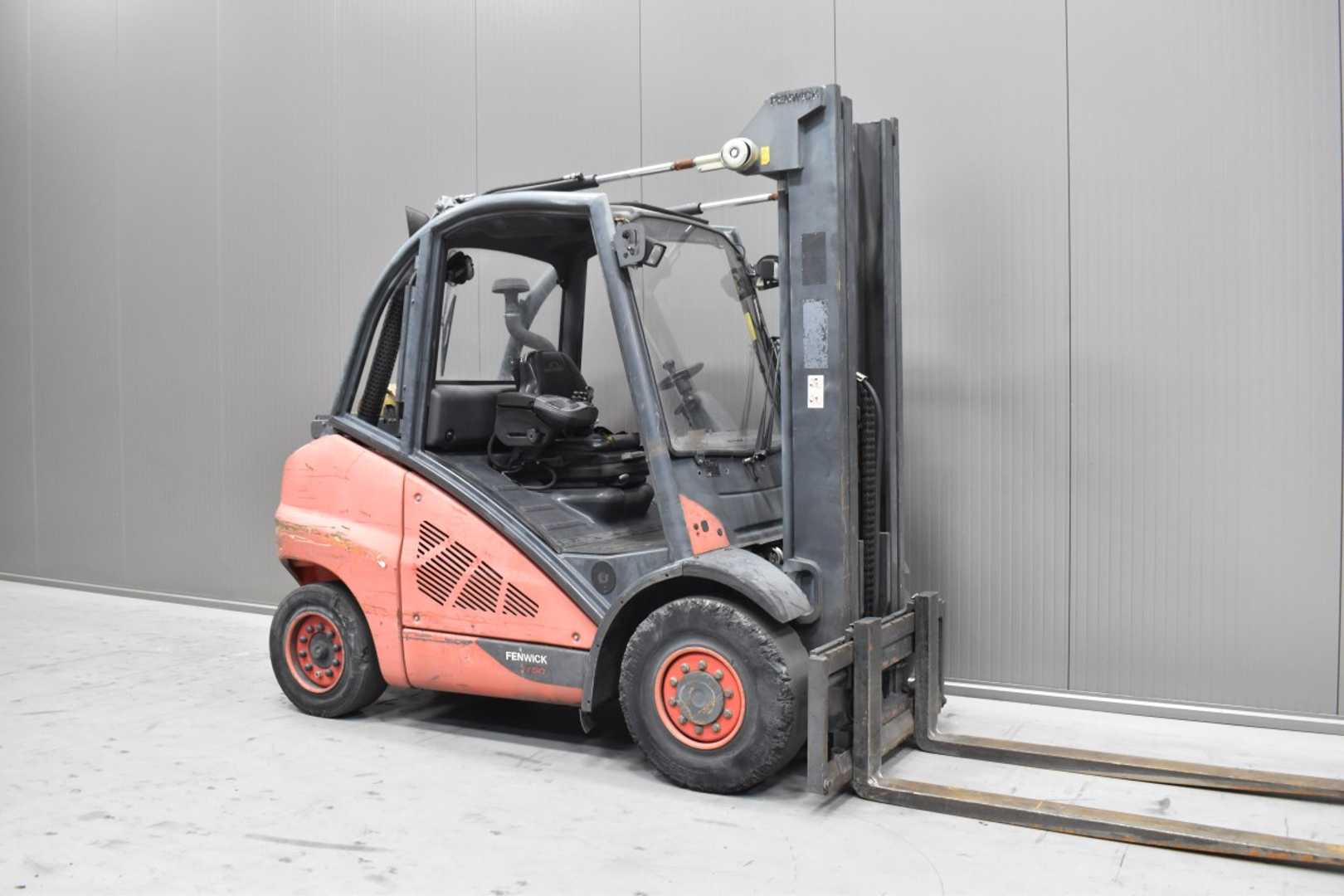 Used Forklift Linde H 50 T - 01 /58132/ 4 ratų šakinis krautuvas (Image 1) Used Forklift Linde H 50 T - 01 /58132/ 4 ratų šakinis krautuvas (Image 1)
