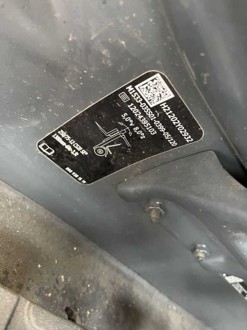 Used Forklift Linde H30T-01 4 ratų šakinis krautuvas (Image 5) Used Forklift Linde H30T-01 4 ratų šakinis krautuvas (Image 5)