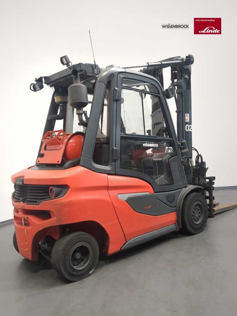 Used Forklift Linde H35T-1202-01 4 ratų šakinis krautuvas (Image 2) Used Forklift Linde H35T-1202-01 4 ratų šakinis krautuvas (Image 2)