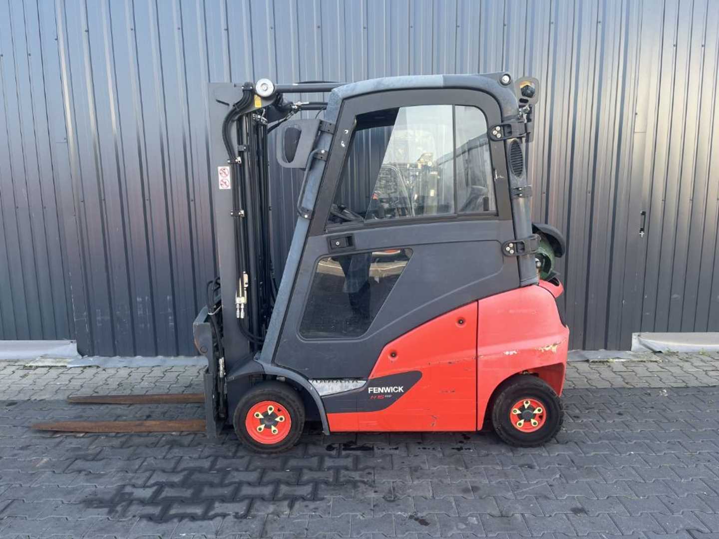 Used Forklift Linde H16T-01 4 ratų šakinis krautuvas (Image 2)