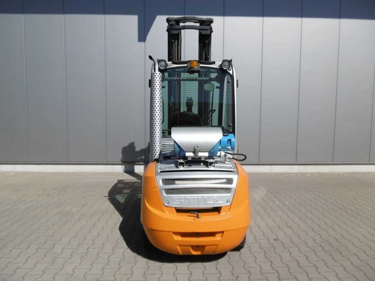 Used Forklift STILL RX 70-35T/7328 2008 4 ratų šakinis krautuvas (Image 8) Used Forklift STILL RX 70-35T/7328 2008 4 ratų šakinis krautuvas (Image 8)