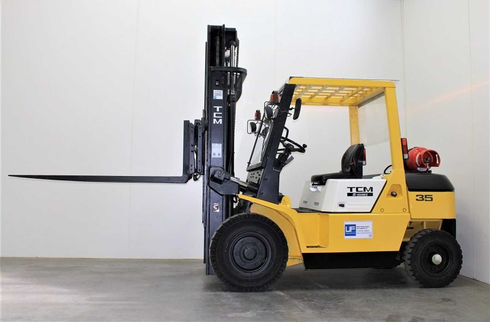 Used Forklift TCM FG 35 N7T 4 ratų šakinis krautuvas (Image 7) Used Forklift TCM FG 35 N7T 4 ratų šakinis krautuvas (Image 7)