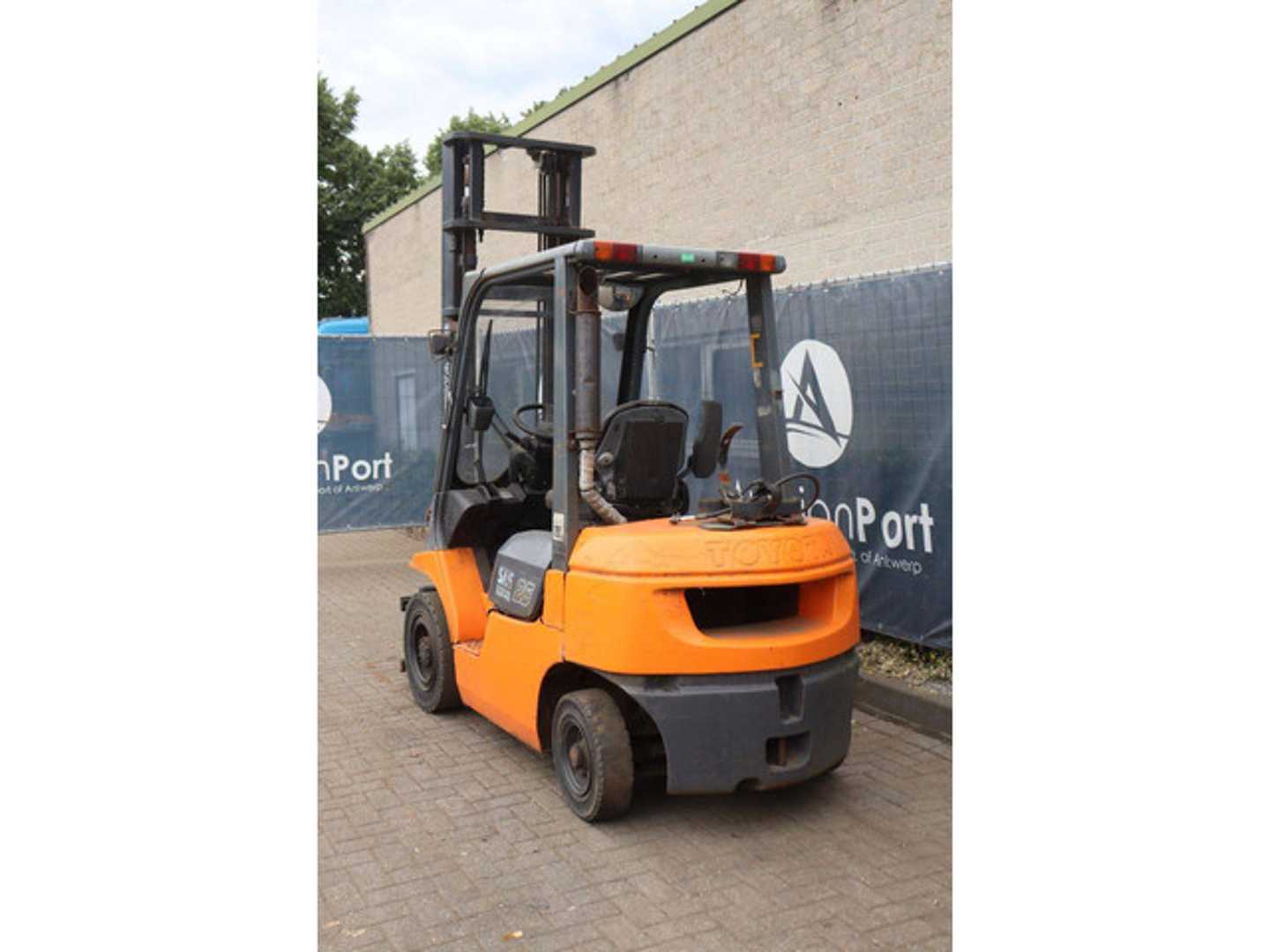 Used Forklift Toyota 42-7FGF25 4 ratų šakinis krautuvas (Image 4)