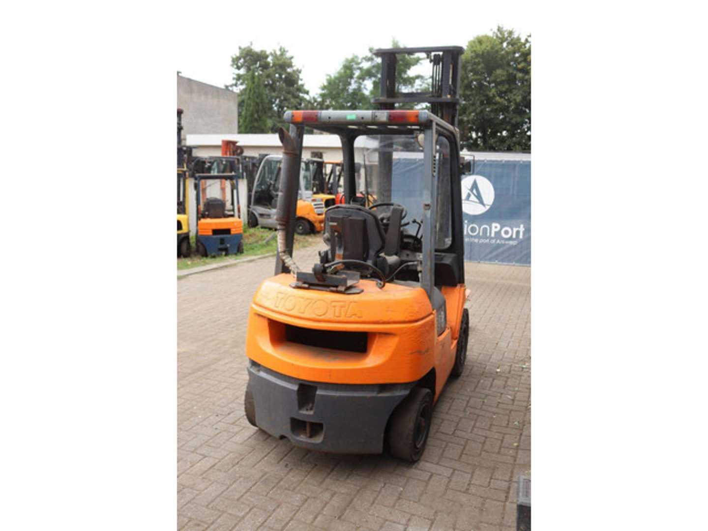 Used Forklift Toyota 42-7FGF25 4 ratų šakinis krautuvas (Image 6)