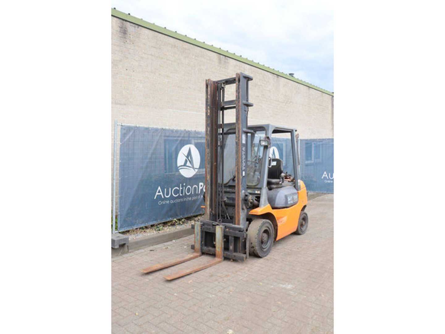 Used Forklift Toyota 42-7FGF25 4 ratų šakinis krautuvas (Image 9)