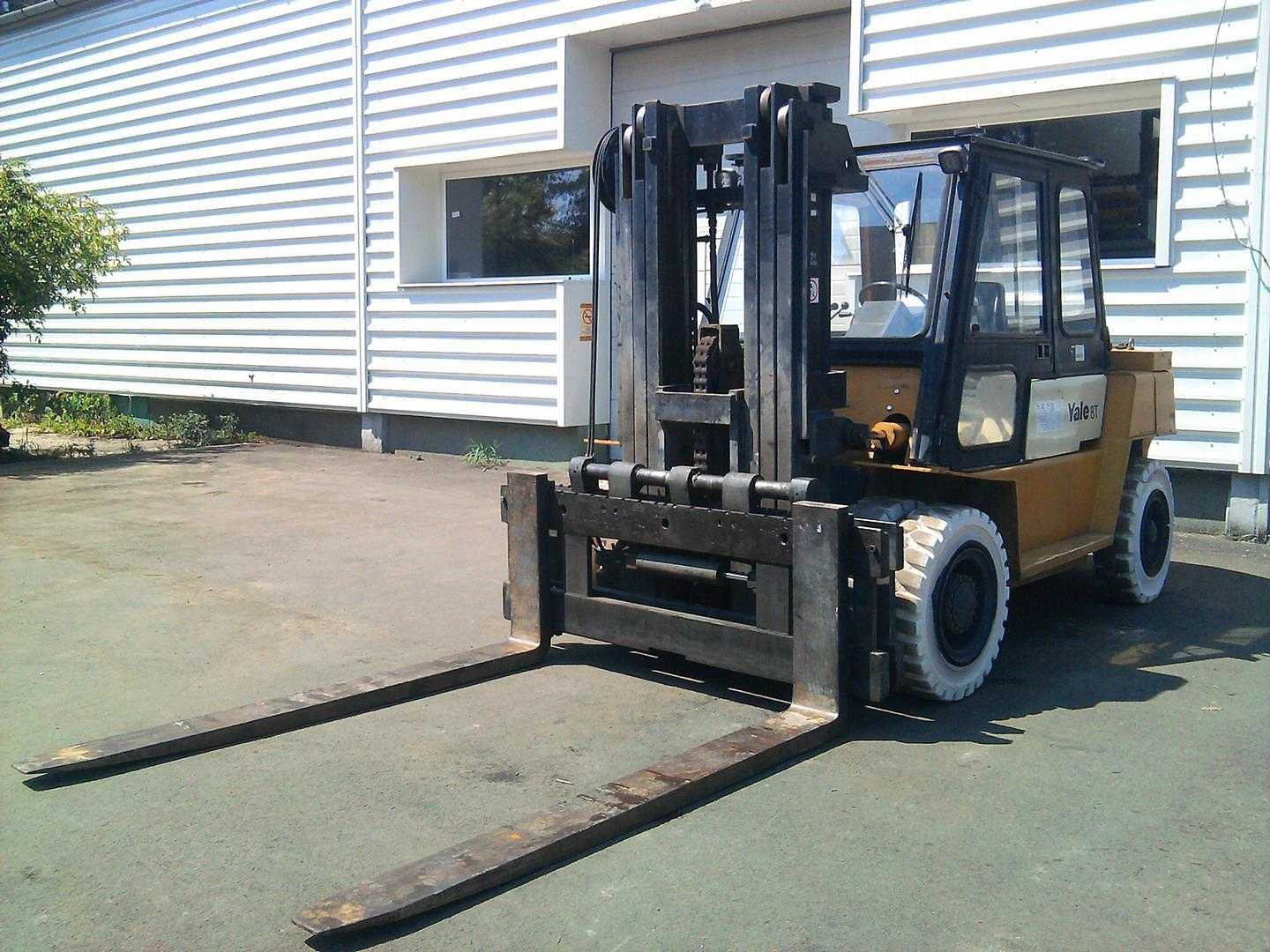 Used Forklift Yale GLP 80S 4 ratų šakinis krautuvas (Image 2) Used Forklift Yale GLP 80S 4 ratų šakinis krautuvas (Image 2)