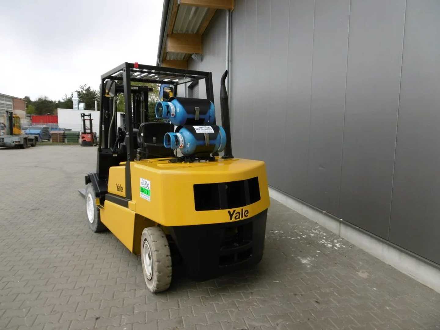 Used Forklift Yale GLP 50MFE 2348 1999 4 ratų šakinis krautuvas (Image 8) Used Forklift Yale GLP 50MFE 2348 1999 4 ratų šakinis krautuvas (Image 8)