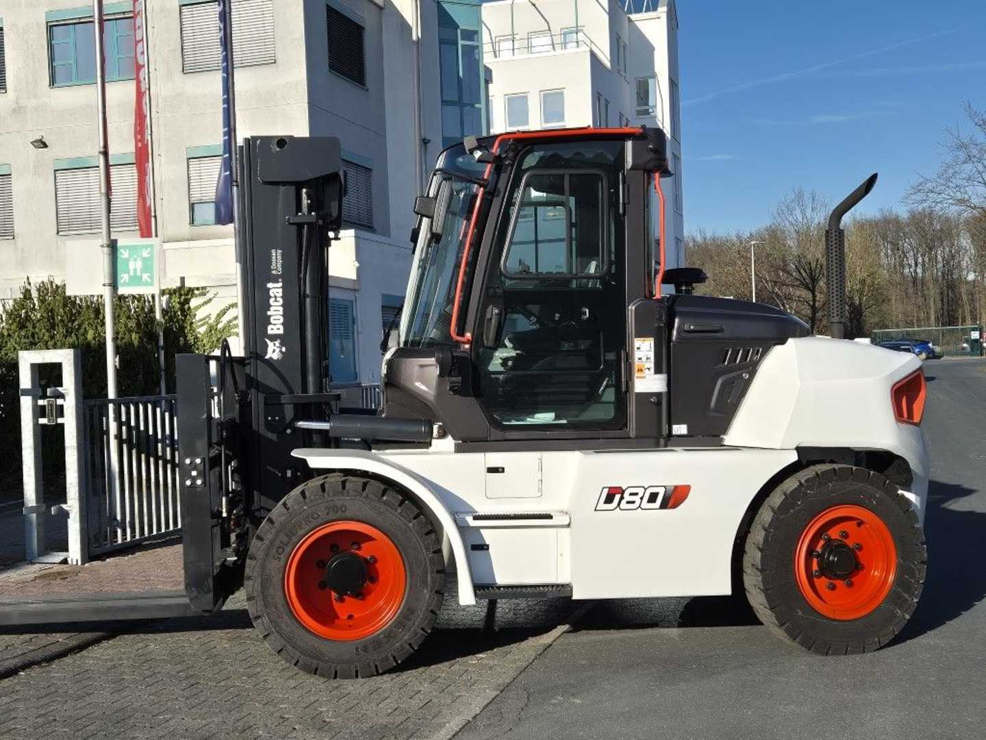 Used Forklift Bobcat D 80 S - 9 4 ratų šakinis krautuvas (Image 2) Used Forklift Bobcat D 80 S - 9 4 ratų šakinis krautuvas (Image 2)