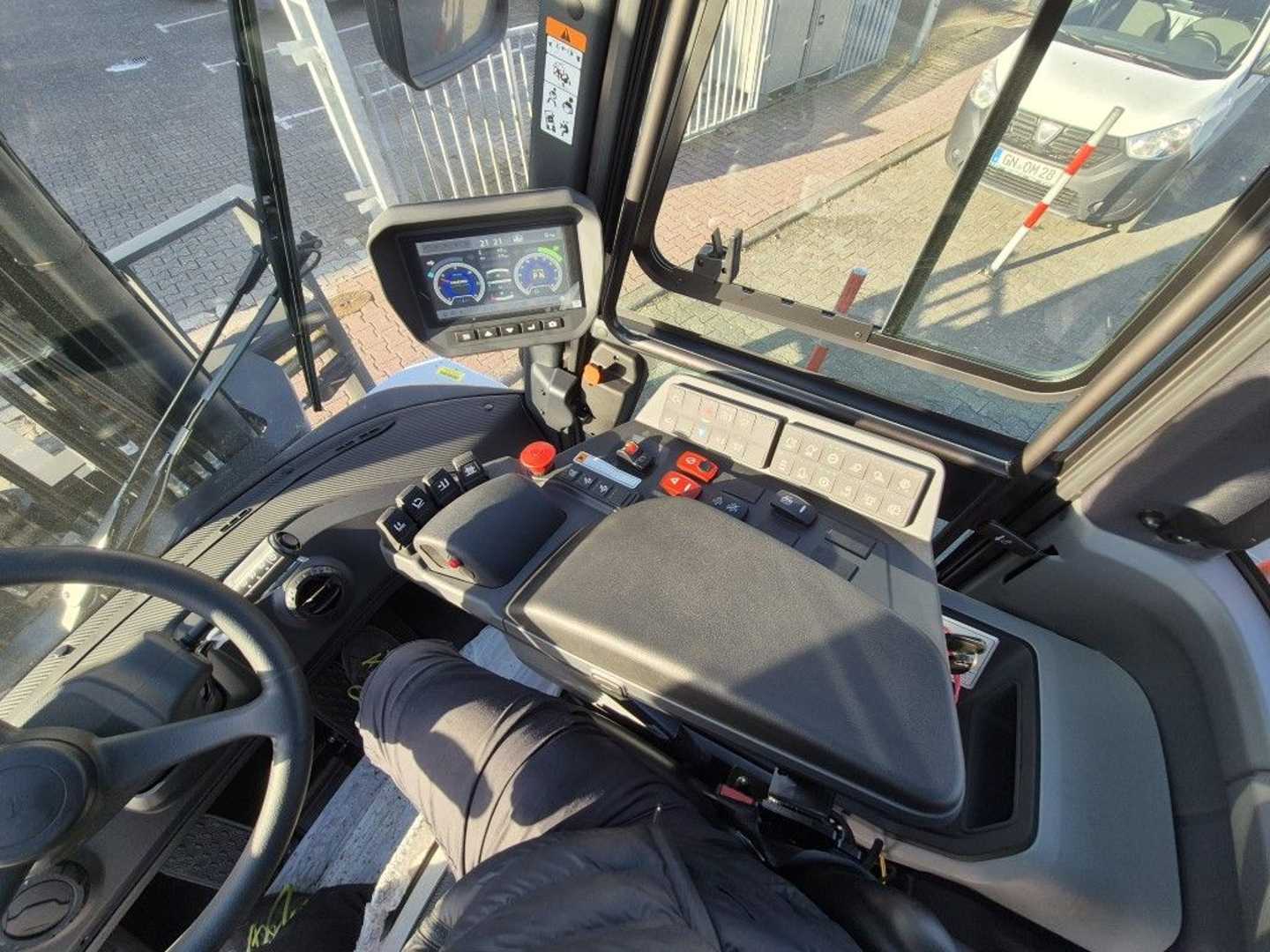 Used Forklift Bobcat D 80 S - 9 4 ratų šakinis krautuvas (Image 7) Used Forklift Bobcat D 80 S - 9 4 ratų šakinis krautuvas (Image 7)