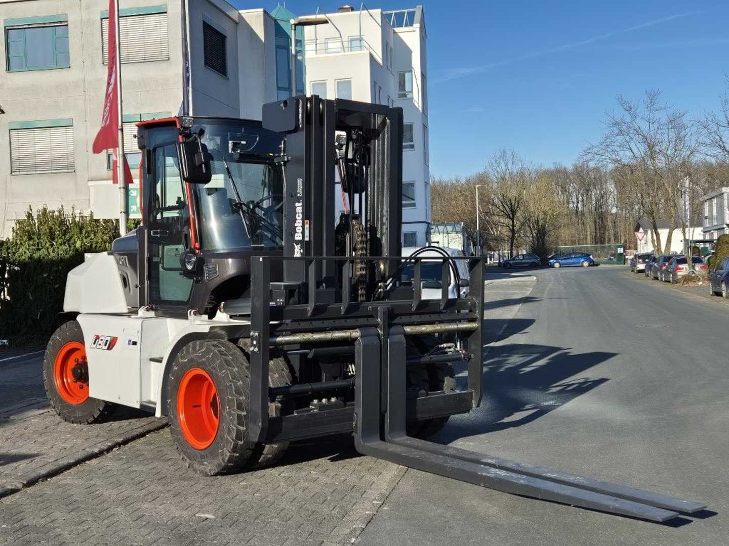 Used Forklift Bobcat D 80 S - 9 4 ratų šakinis krautuvas (Image 9) Used Forklift Bobcat D 80 S - 9 4 ratų šakinis krautuvas (Image 9)