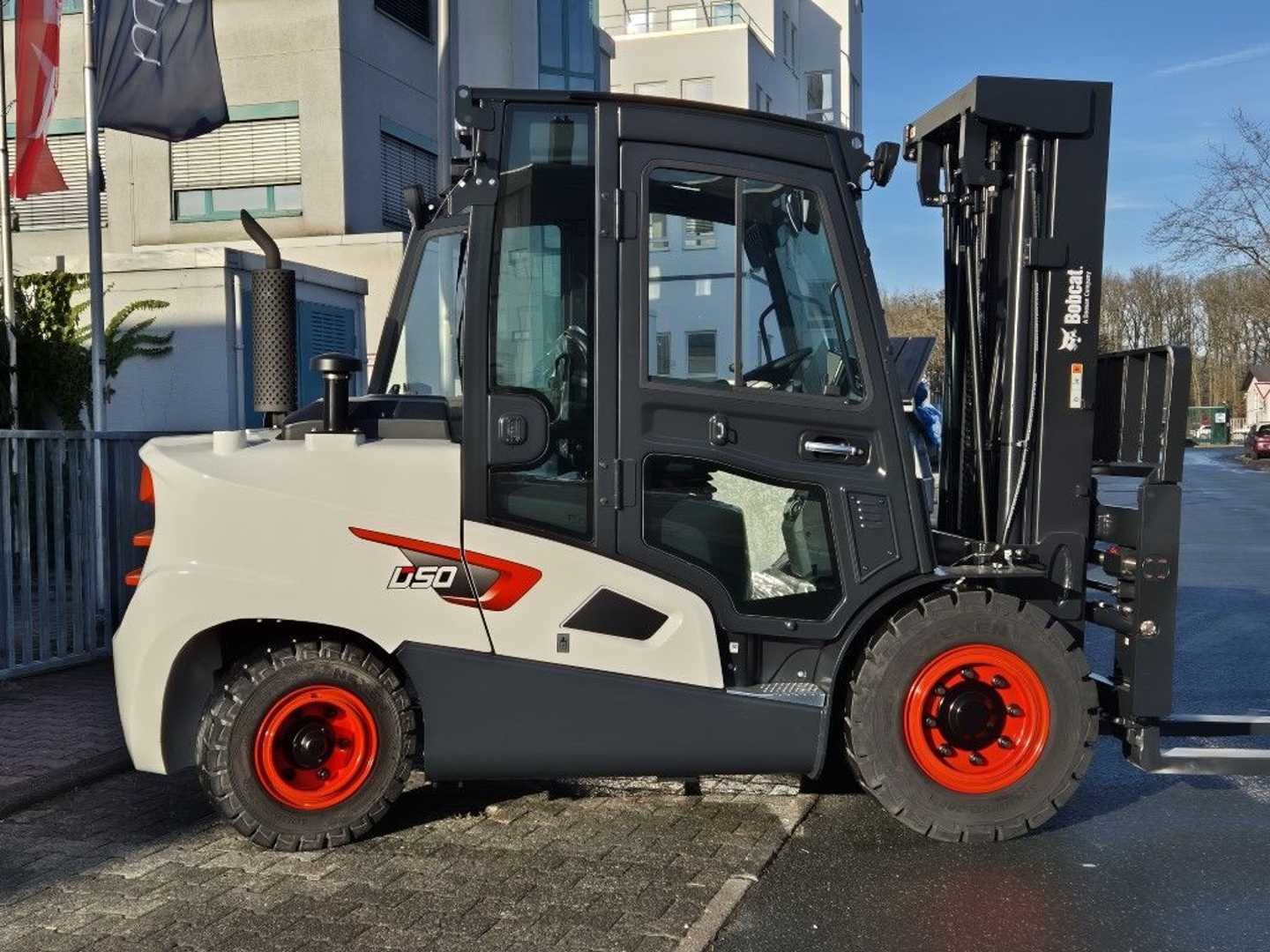 Used Forklift Bobcat D50 C-9/LSP 600 4 ratų šakinis krautuvas (Image 4) Used Forklift Bobcat D50 C-9/LSP 600 4 ratų šakinis krautuvas (Image 4)