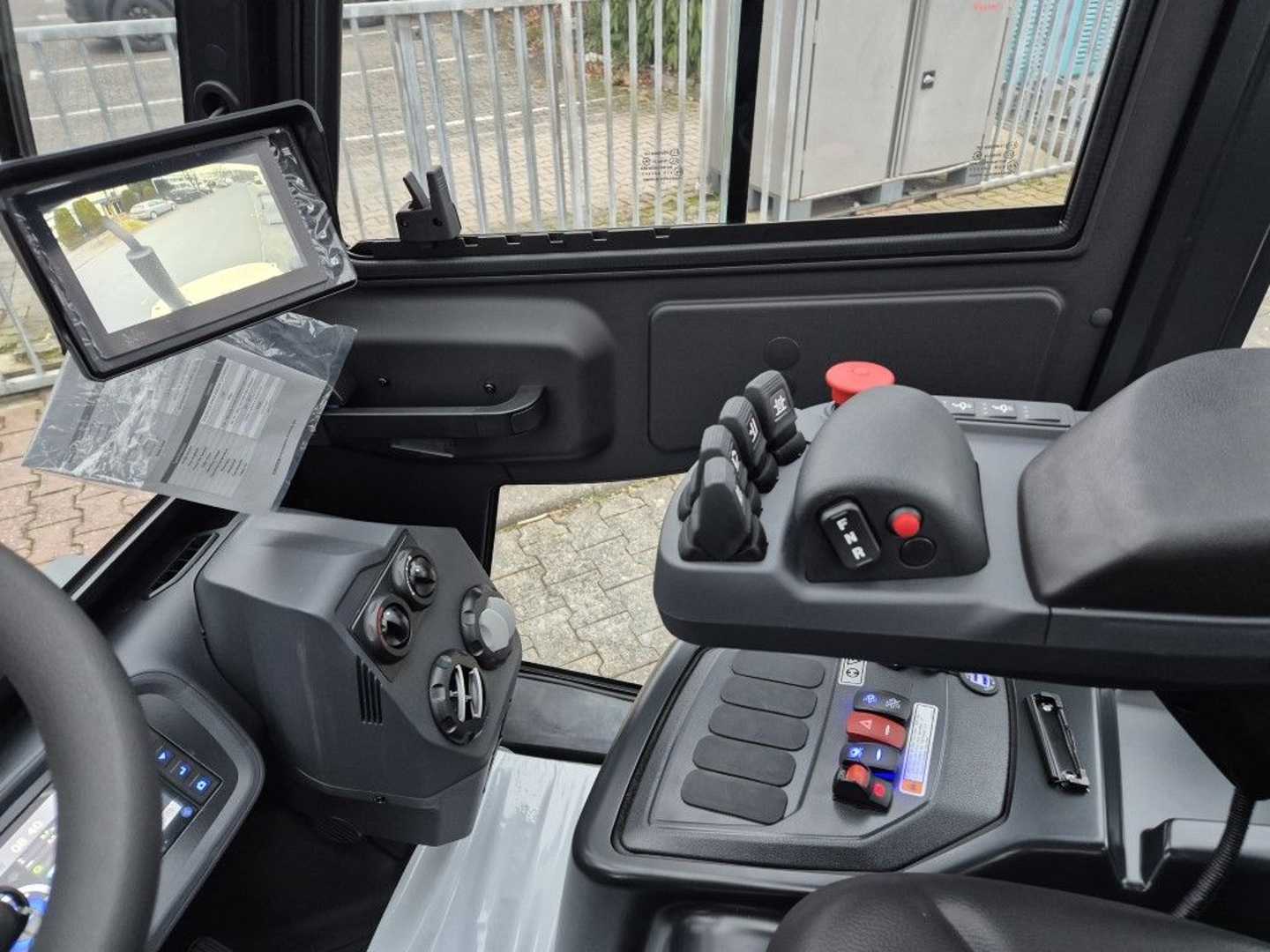 Used Forklift Bobcat D50 C-9/LSP 600 4 ratų šakinis krautuvas (Image 7) Used Forklift Bobcat D50 C-9/LSP 600 4 ratų šakinis krautuvas (Image 7)