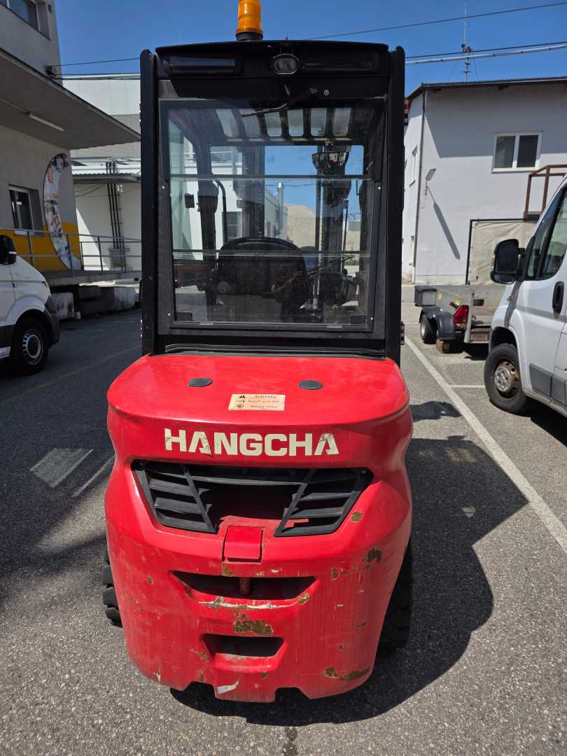 Used Forklift HC CPCD35-X2H7F1 4 ratų šakinis krautuvas (Image 3) Used Forklift HC CPCD35-X2H7F1 4 ratų šakinis krautuvas (Image 3)
