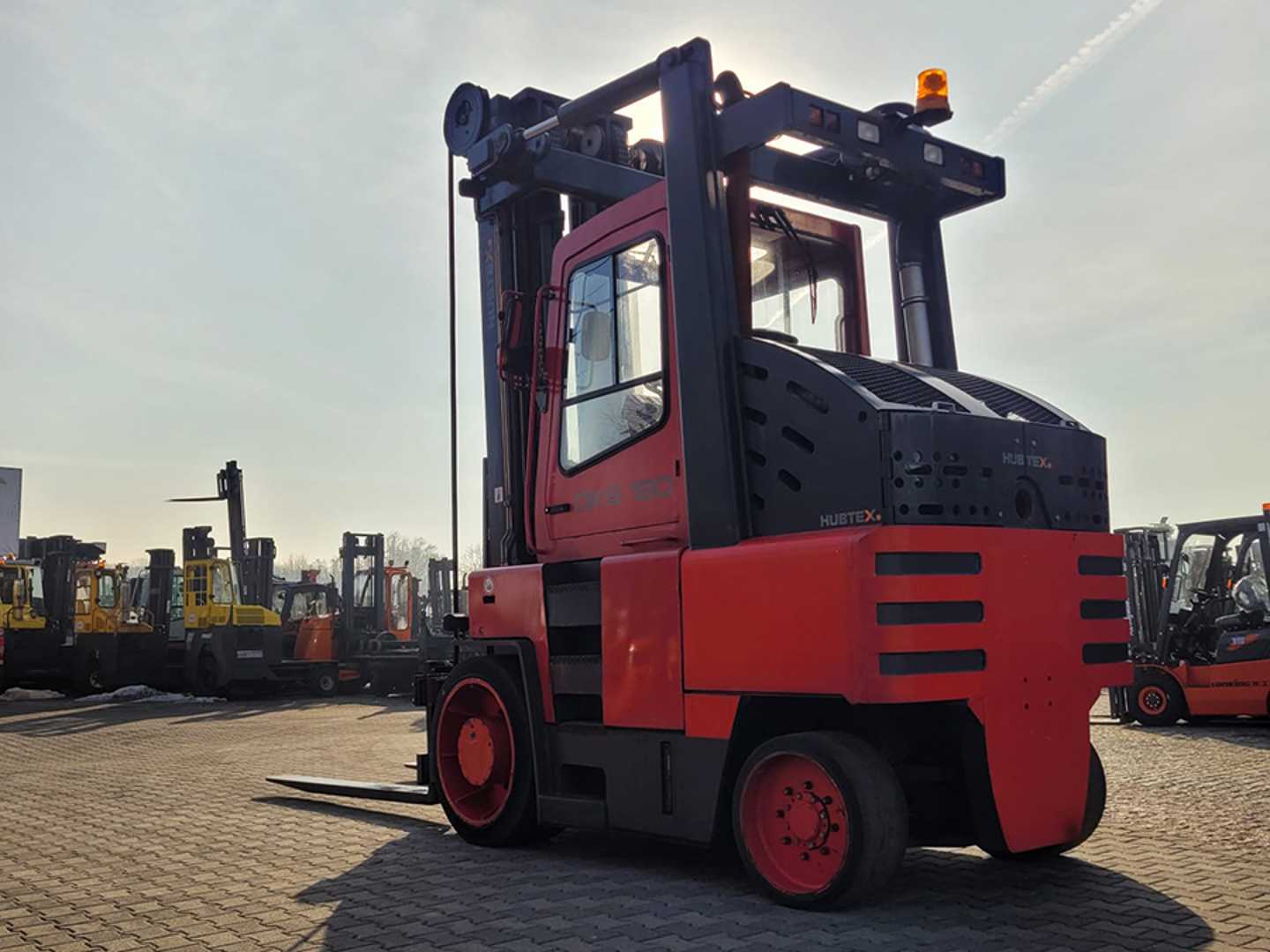 Used Forklift Hubtex DKS120 4 ratų šakinis krautuvas (Image 13)