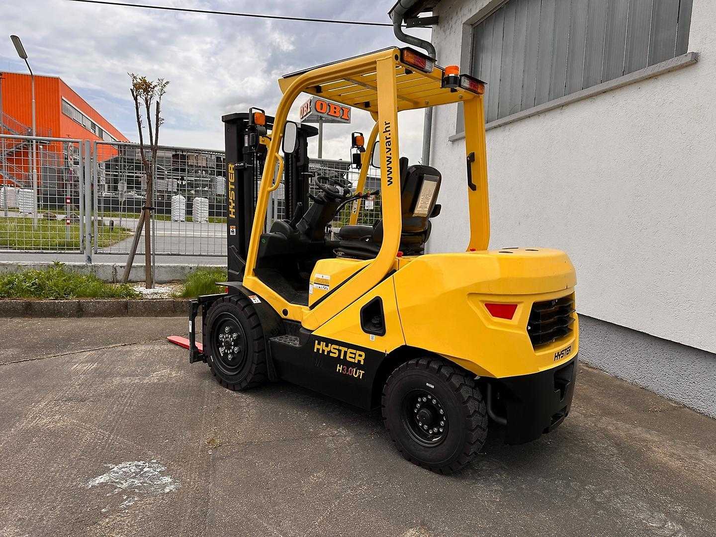 Used Forklift Hyster H3.0UT 4 ratų šakinis krautuvas (Image 6) Used Forklift Hyster H3.0UT 4 ratų šakinis krautuvas (Image 6)