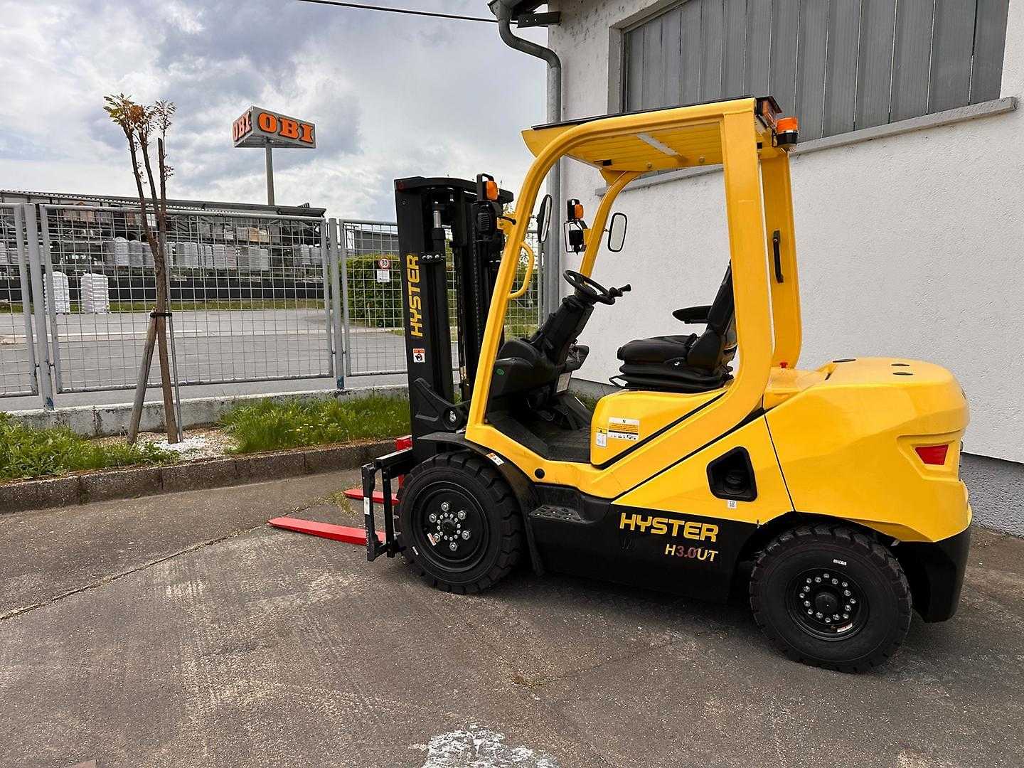 Used Forklift Hyster H3.0UT 4 ratų šakinis krautuvas (Image 7) Used Forklift Hyster H3.0UT 4 ratų šakinis krautuvas (Image 7)