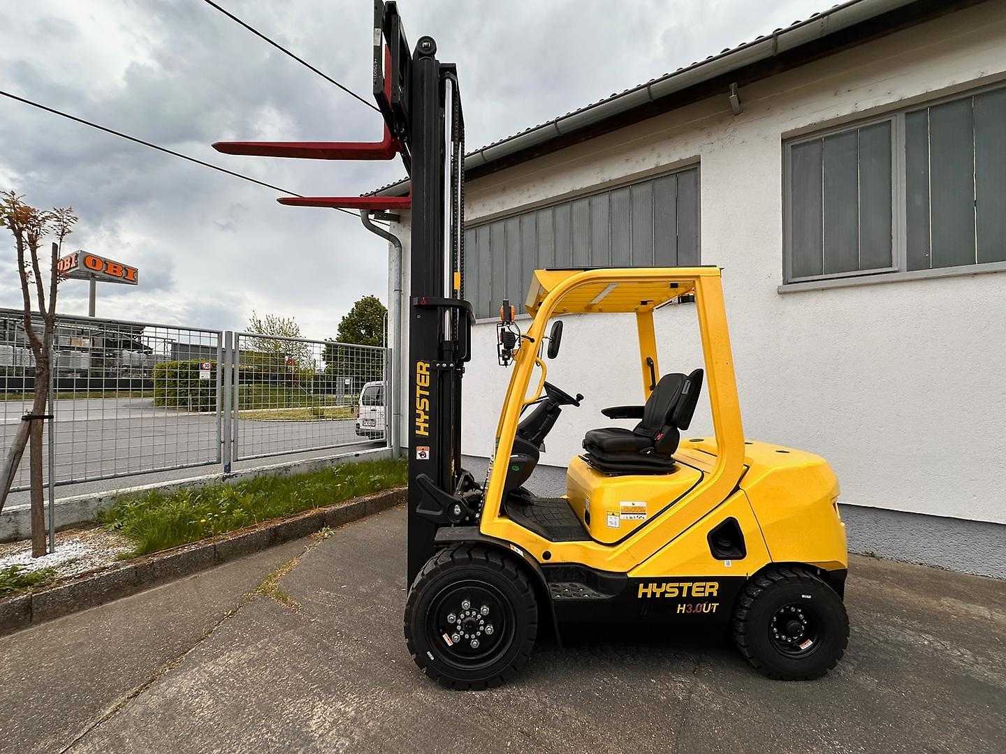 Used Forklift Hyster H3.0UT 4 ratų šakinis krautuvas (Image 9) Used Forklift Hyster H3.0UT 4 ratų šakinis krautuvas (Image 9)