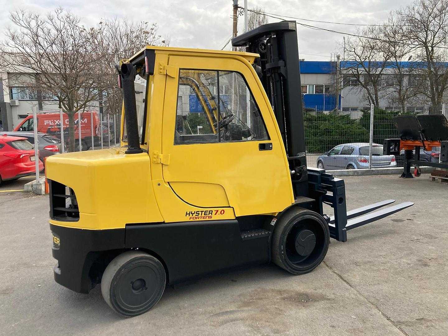 Used Forklift Hyster S7.0FT 4 ratų šakinis krautuvas (Image 2) Used Forklift Hyster S7.0FT 4 ratų šakinis krautuvas (Image 2)