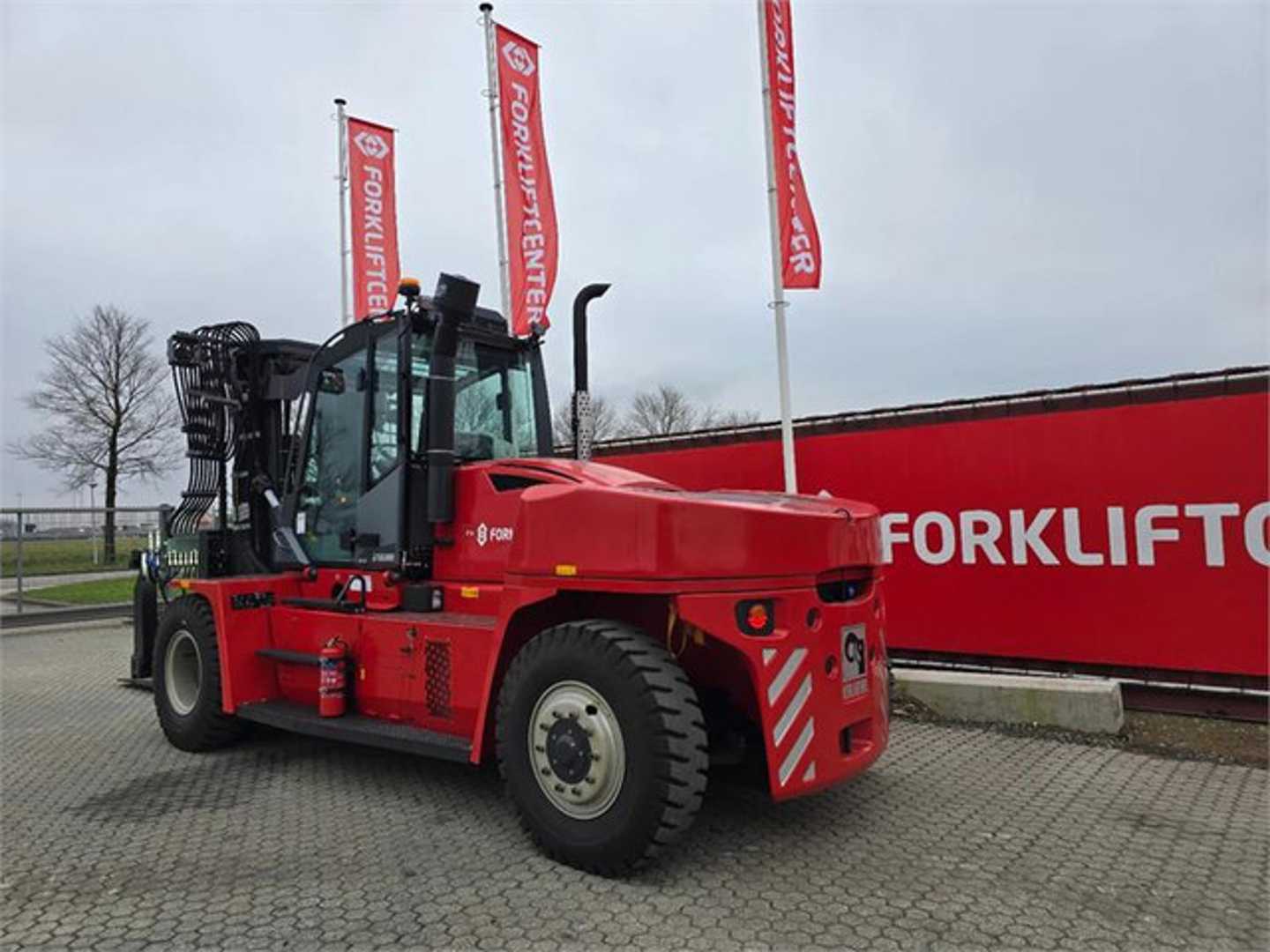 Used Forklift Kalmar DCG160-12T 4 ratų šakinis krautuvas (Image 7)